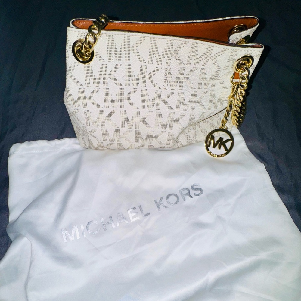 Michael Kors White and Gold Women's Bag
